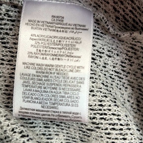 BCBGeneration stretch sweater dress. - Picture 6 of 11